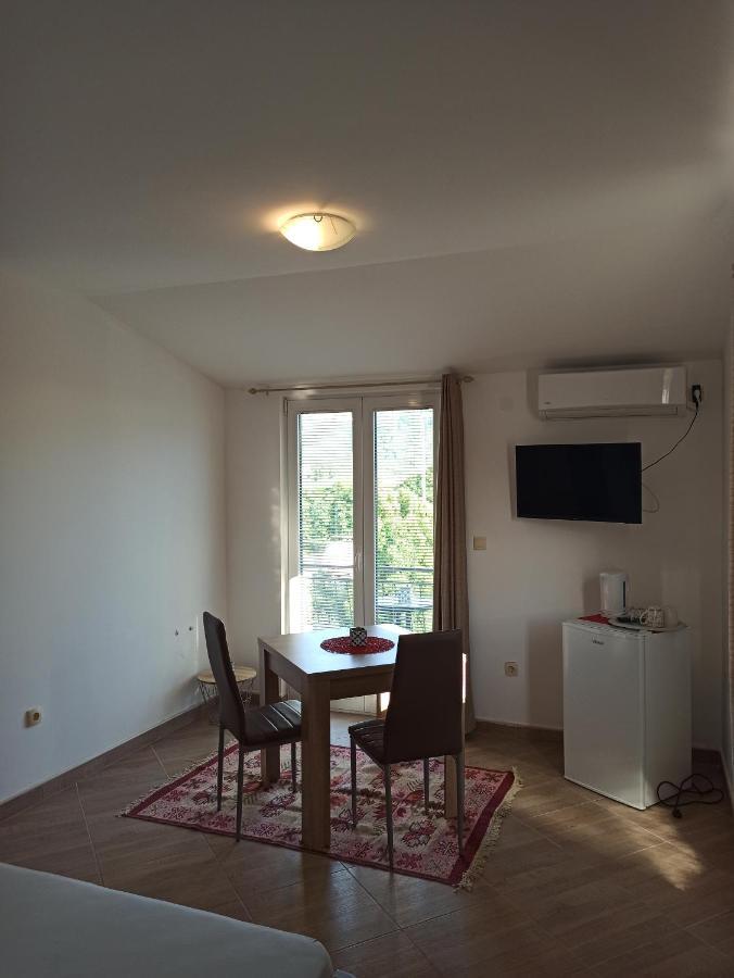 Lastva Holliday Rooms Budva Zewnętrze zdjęcie